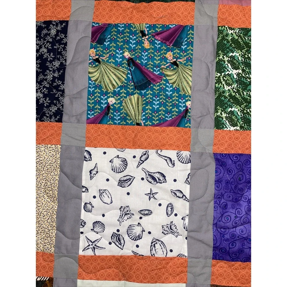 Handmade girls quilt Frozen princess Anna Elsa quilt blanket Flannel Lined 88x66